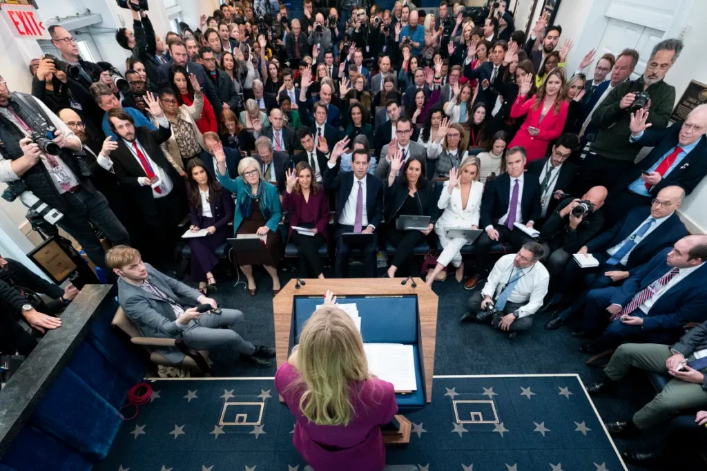 ALEX BRANDON/AP

